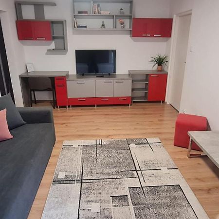 La Bloc Apartment 아라드 외부 사진
